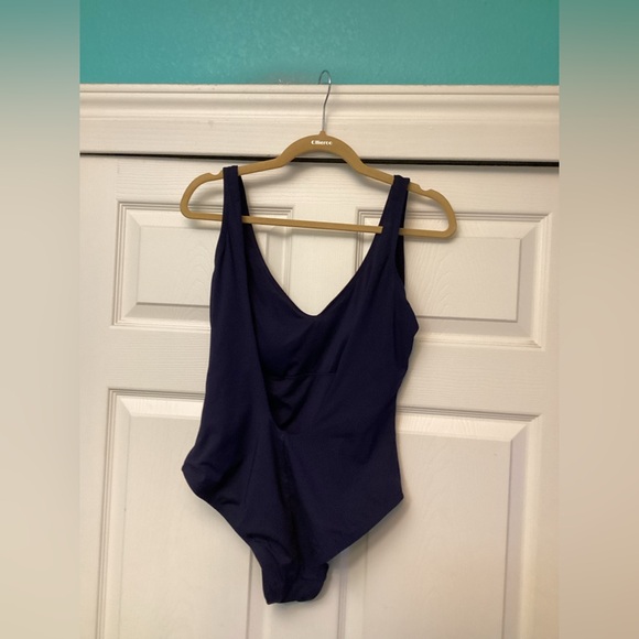 💥PRICE DROP💥 Andie biza Flat Navy One Piece Swimsuit - Picture 6 of 7
